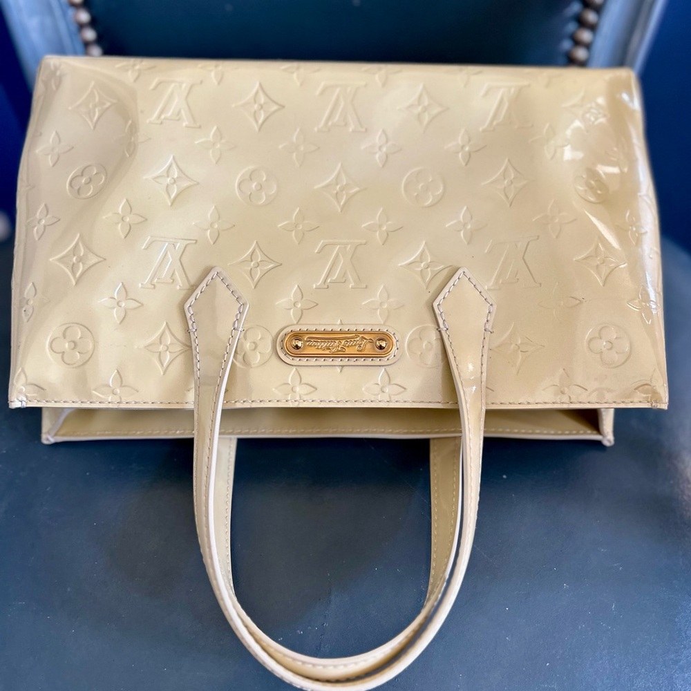 Louis Vuitton Wilshire PM Handbag Monogram Vernis Leather Yellow 3206456 - Picture 13 of 16